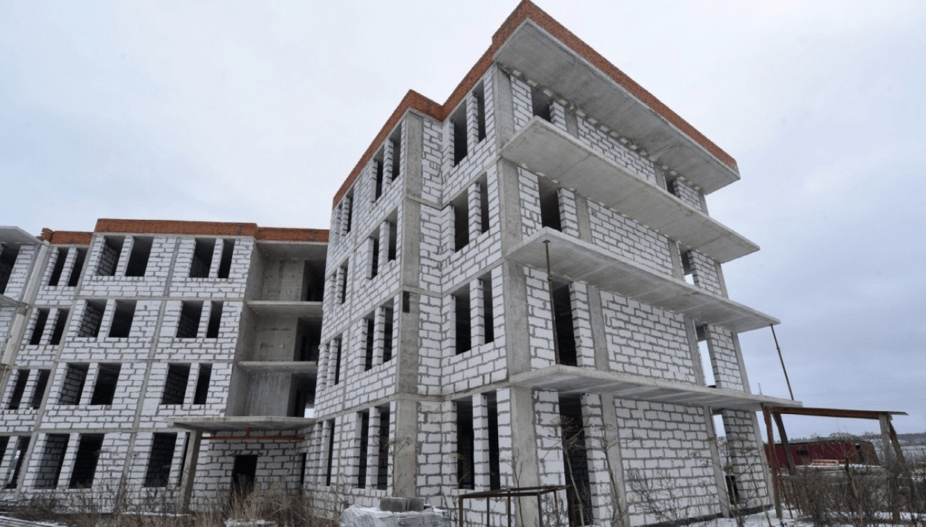 Средства на работы по достройке семи жилых объектов поступили на счет Московского фонда защиты прав дольщиков