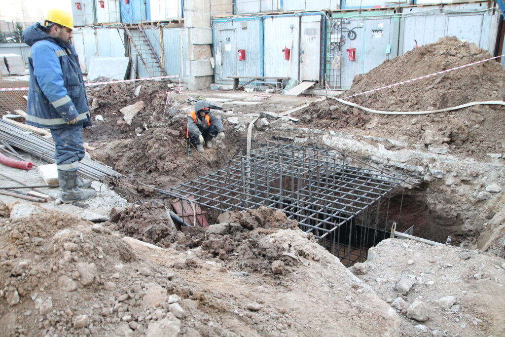 В ЖК «Академ Палас» начаты работы по усилению стен подвала